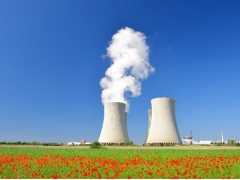 芳菲三月，春風起，喜自來！英威騰HT33系列在同行業中脫穎而出