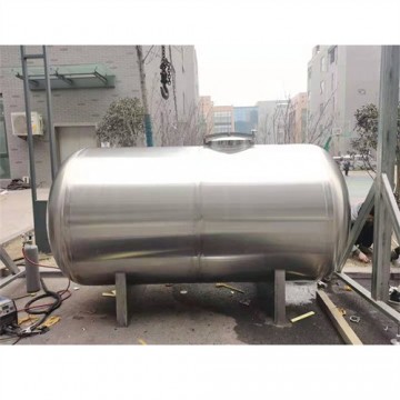 遂平鴻謙304臥式無菌水箱民用供水臥